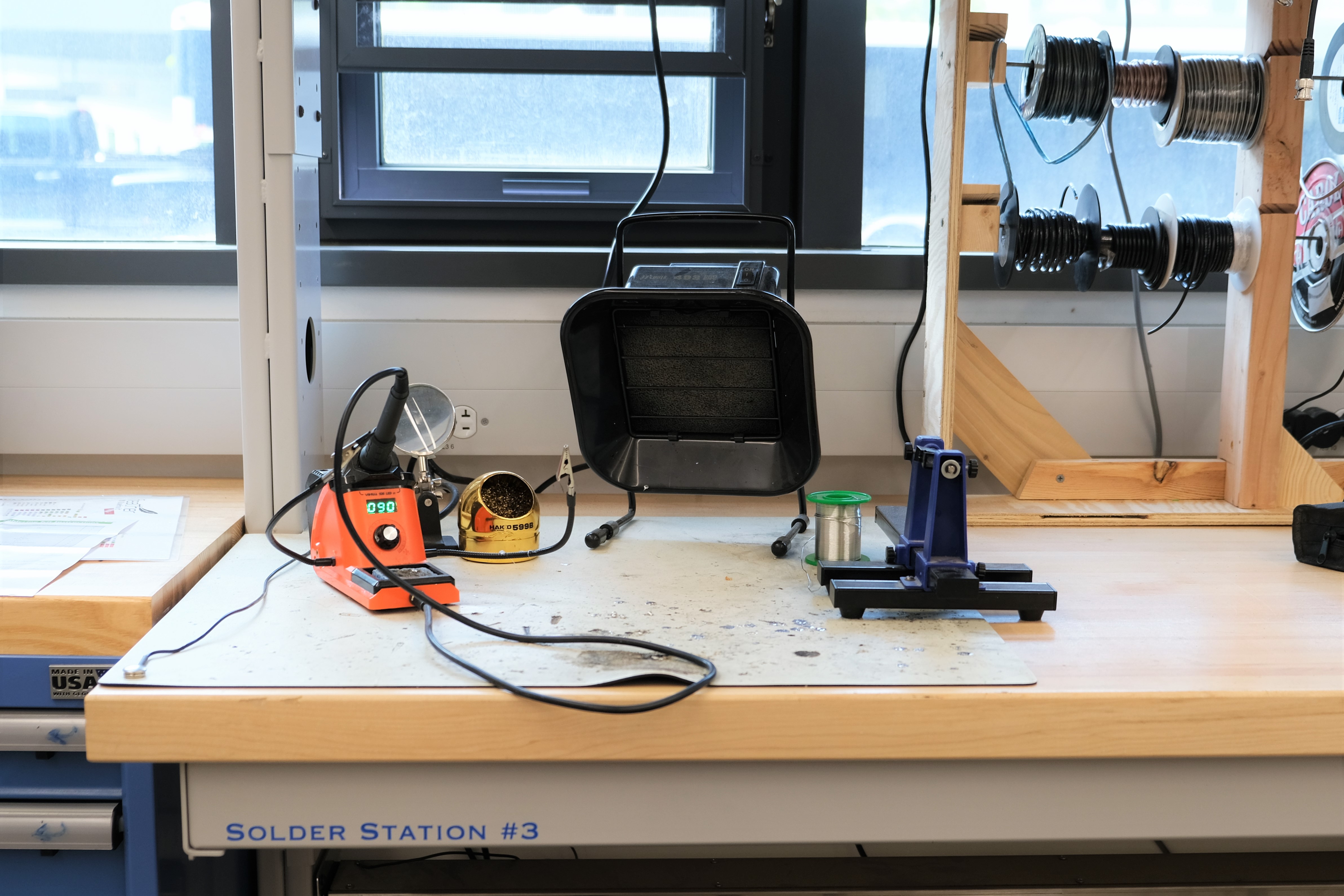 Solder station